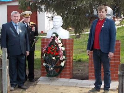 В Воронежской области открыли памятник Сталину 