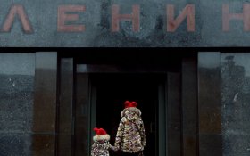 Геннадий Зюганов назвал «гробокопательством» предложение перезахоронить Ленина