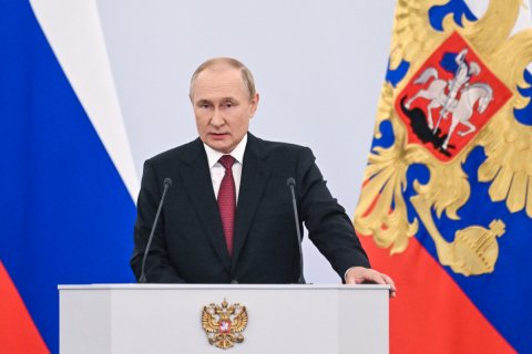 Путин призвал Киев прекратить огонь и вернуться за стол переговоров на условиях России