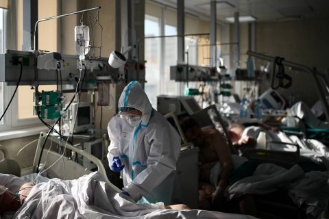 Число заболевших коронавирусом в России превысило 1,9 млн человек 