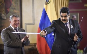 «Роснефть» продала государству за 300 млрд рублей никому ненужные активы в Венесуэле