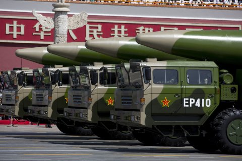 Китай разместил межконтинентальные ракеты у границы с РФ