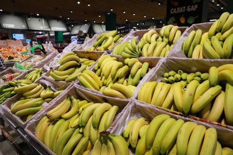 В соревновании цен бананы незначительно опередили морковь