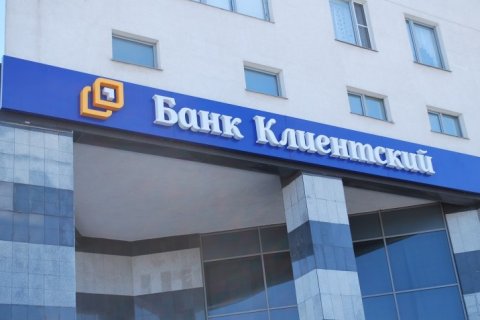 У Олега Табакова в банке украли почти 700 млн рублей