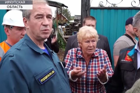 Власти Иркутской области взяли под контроль выдачу гуманитарной помощи в Тулуне 