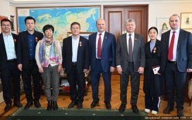 Геннадий Зюганов провёл встречу с делегацией Института марксизма Китайской академии общественных наук 