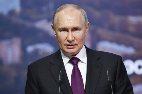 Путин: Россия не перевела экономику на военные рельсы… Россия «сконцентрировала усилия на развитии оборонного производства»