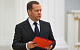 Клишас и Медведев поспорили, можно ли наказывать российских граждан-противников спецоперации по «законам военного времени»