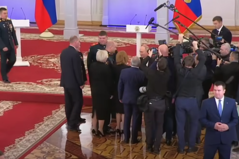 СМИ: Президент Владимир Путин де-факто начал избирательную кампанию