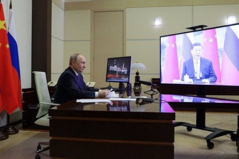 «Противостоять внешней неопределенности». Владимир Путин и Си Цзиньпин по видеосвязи обсудили Трампа и Украину