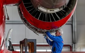 В «Аэрофлоте» пообещали «не ремонтировать двигатели в гаражах»