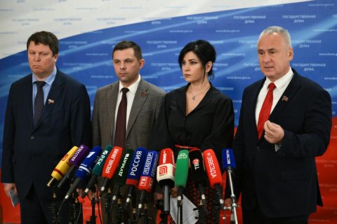 Брифинг КПРФ в Госдуме. Выступления М.Н. Прусаковой, Е.И. Бессонова, О.А. Михайлова, М.Н. Матвеева (12.11.2025)