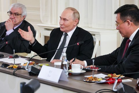 Путин назвал бредом, легендой, невероятной ложью заявления о намерении России напасть на НАТО
