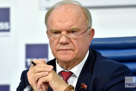 Геннадий Зюганов назвал президентские выплаты пенсионерам недостаточными и призвал удвоить пенсии
