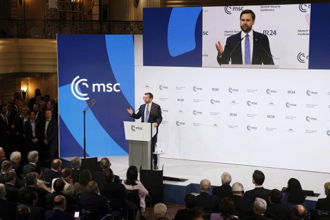 Новая «мюнхенская речь». Вице-президент США Ди Вэнс раскритиковал демократию в Европе. Европейцы шокированы