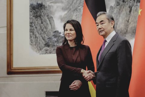 В МИД Германии заявили, что Китай и КНДР разжигают конфликт на Украине