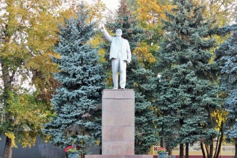 Коммунисты Гусь-Хрустального отстояли памятник Ленину 
