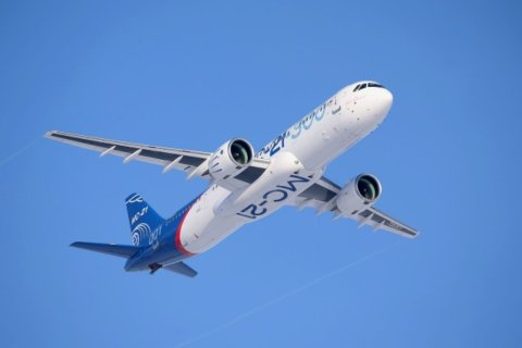 Минпромторг заявил о решении производить «неконкурентные» самолеты в России