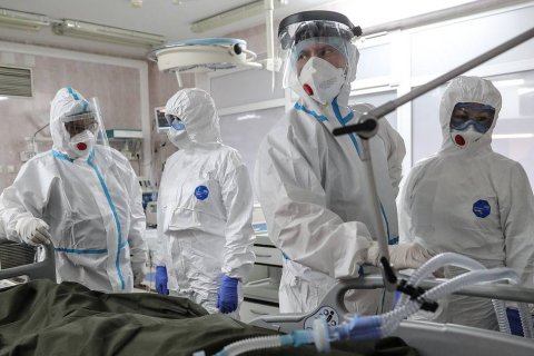 В России выявили 9 328 случаев заражения коронавирусом за сутки