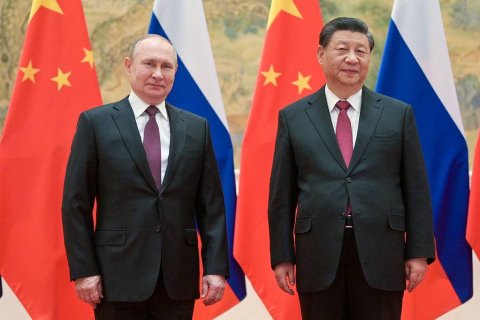 Посол КНР назвал заявление о «безграничной дружбе» с Россией риторическим приемом. Кремль ответил