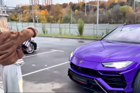 25-летняя российская стримерша купила Lamborghini за 58 миллионов рублей
