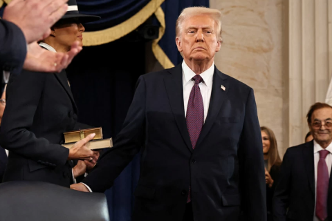 Трамп официально вступил в должность 47-го президента США. Подробности 