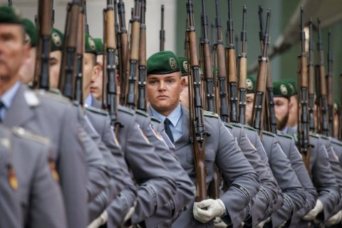 Германия за пять лет увеличит бюджет в 2,5 раза: с 62 до 162 млрд евро