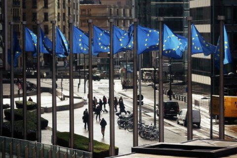 ЕС принял решение о бессрочной заморозке активов России
