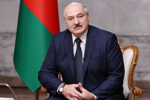 Президент Белоруссии Александр Лукашенко поздравил соотечественников с Днем Октябрьской революции