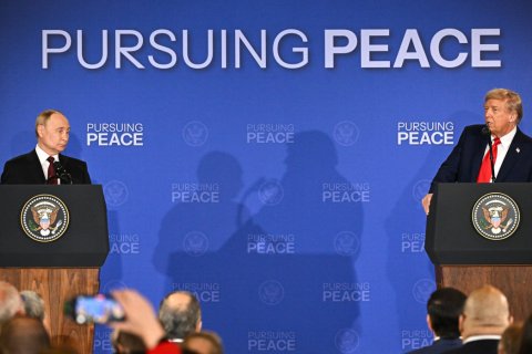 «Сделки нет». Санкций нет. Прекращения огня нет. Путин и Трамп подвели итоги переговоров. Переговоры на Аляске завершились