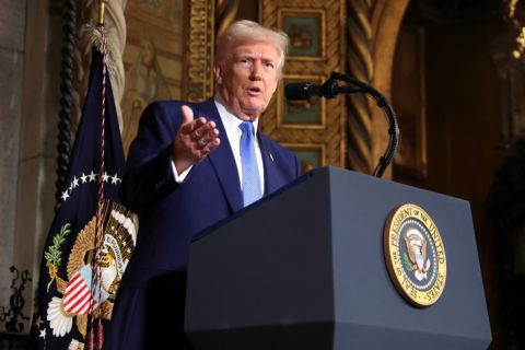 Трамп после российско-американских переговоров в Саудовской Аравии похвалил Россию и раскритиковал Украину и Зеленского