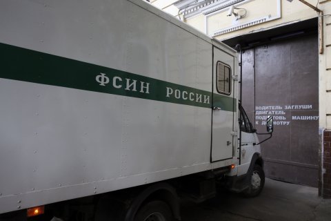 Трех генералов ФСИН подозревают в хищениях на десятки миллионов рублей