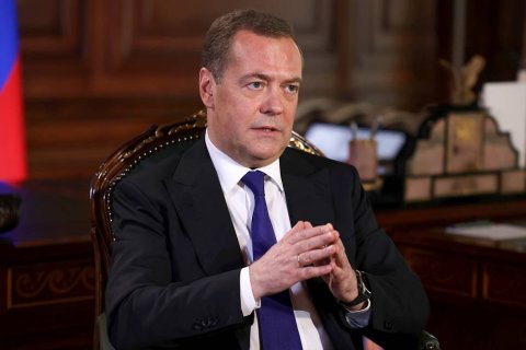 Медведев заявил о готовности потратить десятилетия на «демонтаж» Украины