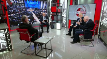 Вопрос — ответ. Л.Доброхотов, А.Куринный, Д.Любомудров, С.Обухов (23.12.2025)