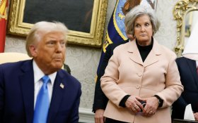 Глава администрации Белого дома заявила, что у Трампа «характер алкоголика». Трамп согласился