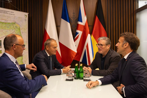 «Деструктивные силы». Союзники Украины хотят присутствовать на переговорах Трампа и Путина. Ответ Кремля и МИД РФ