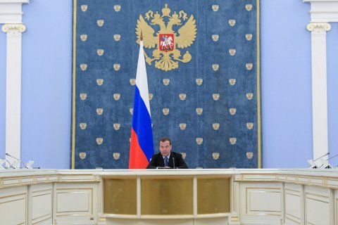 Медведев раскритиковал «Роскосмос» за неэффективное освоение бюджетных средств