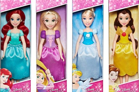 Роскачество выявило высокий риск облысения у американских кукол Disney и Hasbro