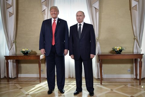 Трамп призвал американцев больше беспокоиться о мигрантах, чем о Путине
