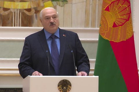 Лукашенко: Если рухнет Россия, все погибнут