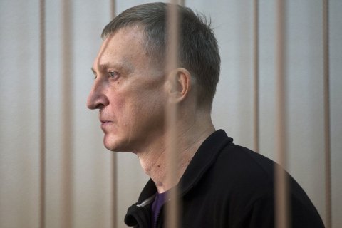 Бывшие заместители Тулеева и генерал СКР пошли под суд за вымогательство на 1 млрд рублей