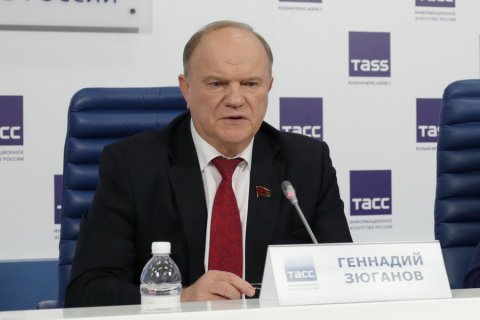 Геннадий Зюганов выразил соболезнования в связи с катастрофой Ту-154