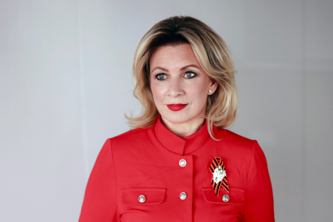 МИД РФ назвал «низким враньем» слова президента Франции Макрона о том, что президент России Владимир Путин не хочет мира