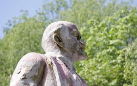 На Украине снесли очередной «последний памятник Ленину»
