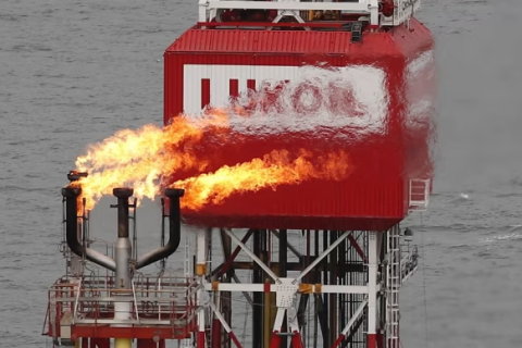 Нефтетрейдер Gunvor отказался от покупки зарубежных активов ЛУКОЙЛа из-за санкций Трампа. Комментарий Кремля