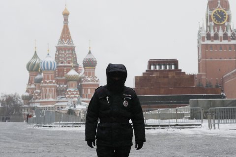 В Кремле назвали введение системы QR-кодов неизбежным