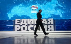 «И за декабристов тоже». Госдума голосами «Единой России» в первом чтении одобрила наказание за оправдание экстремизма