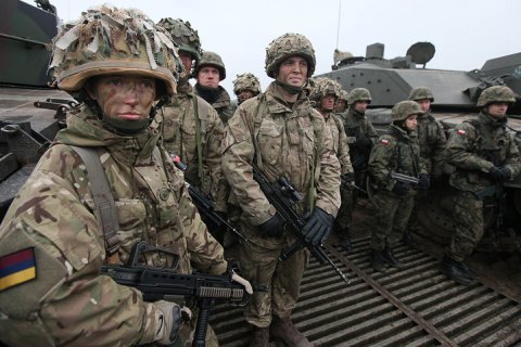 США выделили на военную помощь Украине 350 млн долларов