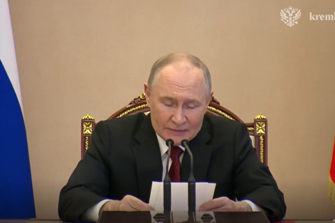 Путин призвал ускорить развитие войск беспилотных систем как отдельного рода войск