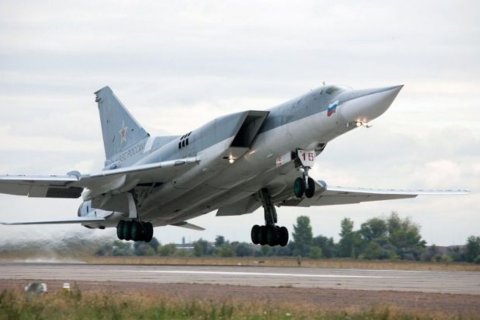 Минобороны заявило об атаке беспилотниками ВСУ на аэродромы стратегической авиации в пяти регионах